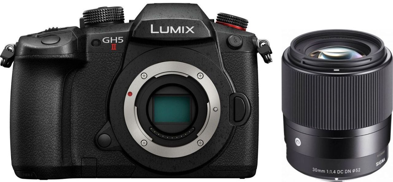 Panasonic Lumix GH5 II systeemcamera met Sigma 30mm f/1.4 objectief